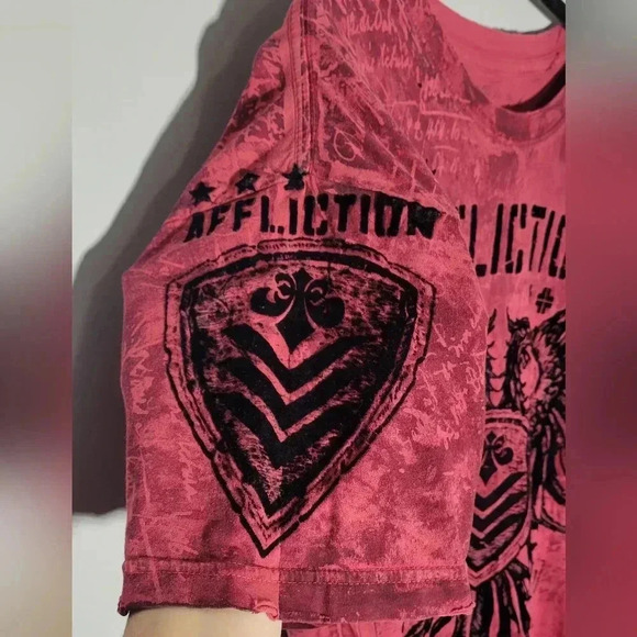Affliction Distressed t-shirt, men's XLG, red with black velvet print, tagless - Picture 4 of 9